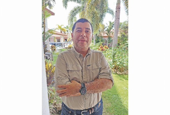 Alexander Gabarrete Linares Alexander Gabarrete Linares