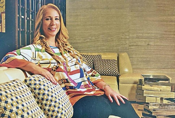 Es doctora en medicina egresada de la Universidad de Panamá y cuenta con la especialidad de pediatra neonatóloga. Es doctora en medicina egresada de la Universidad de Panamá y cuenta con la especialidad de pediatra neonatóloga.