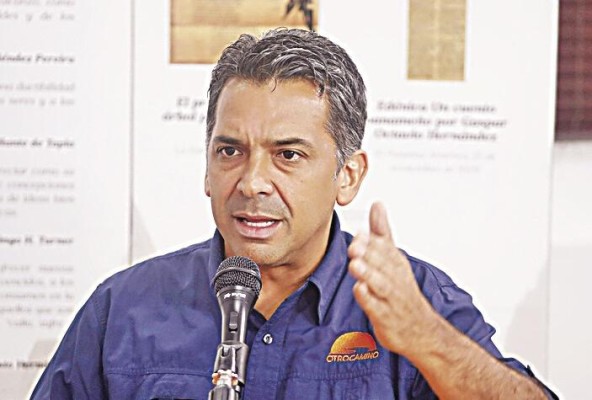 Ricardo Lombana, presidente del Movimiento Otro Camino Ricardo Lombana, presidente del Movimiento Otro Camino