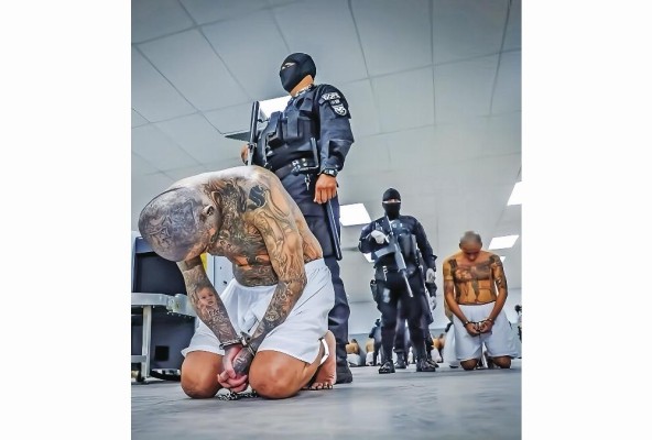 El régimen de excepción lleva más de 72.000 detenidos. El régimen de excepción lleva más de 72.000 detenidos.