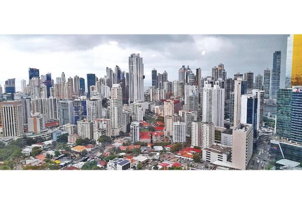 La capital de Panamá aparece en el 'ranking' como la ciudad donde un local necesita el 10,9% menos del salario promedio que en 2018. La capital de Panamá aparece en el 'ranking' como la ciudad donde un local necesita el 10,9% menos del salario promedio que en 2018.