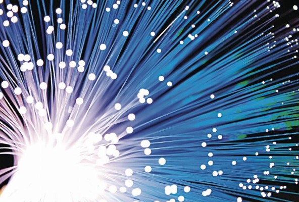 Las RNIE son organizaciones sin fines de lucro que establecen conexiones mediante el cableado a través de la red avanzada de internet. Las RNIE son organizaciones sin fines de lucro que establecen conexiones mediante el cableado a través de la red avanzada de internet.