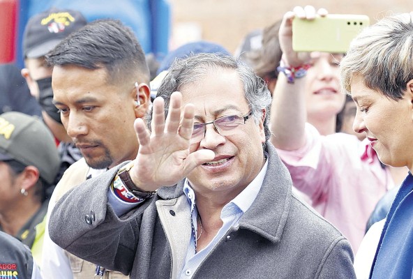 Gustavo Petro obtuvo la mayoría en el proceso comicial de este domingo. Gustavo Petro obtuvo la mayoría en el proceso comicial de este domingo.