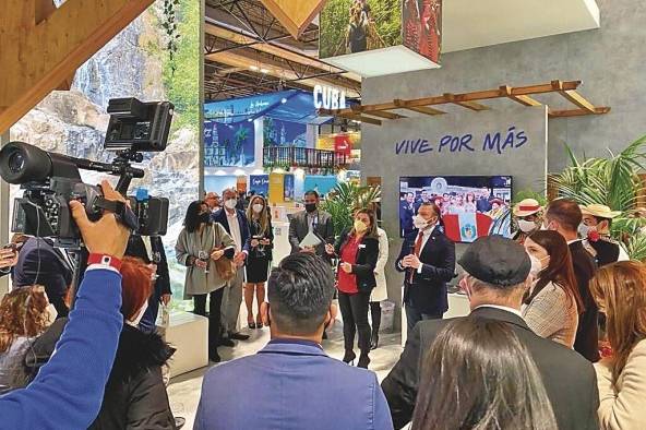 Panamá está presente este año en Fitur, con un estand renovado con 18 proveedores locales. Panamá está presente este año en Fitur, con un estand renovado con 18 proveedores locales.
