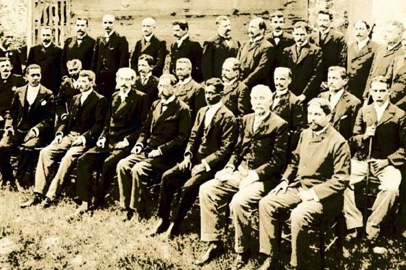 Ecos del acontecer político de 1905 ¿Cuándo y cómo se pierde la nacionalidad? Ecos del acontecer político de 1905 ¿Cuándo y cómo se pierde la nacionalidad?