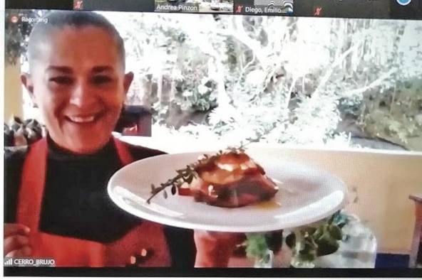 Chef Patricia Miranda en el webinar. Chef Patricia Miranda en el webinar.