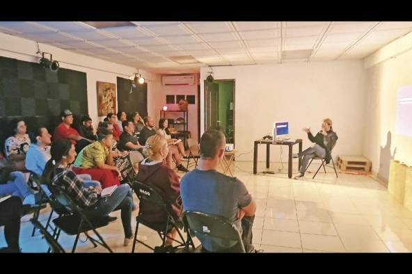 También ofrecen talleres de actuación y masterclass. También ofrecen talleres de actuación y masterclass.