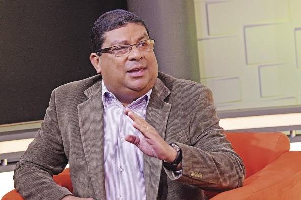 Carlos Aguilar, ministro de Cultura. Carlos Aguilar, ministro de Cultura.