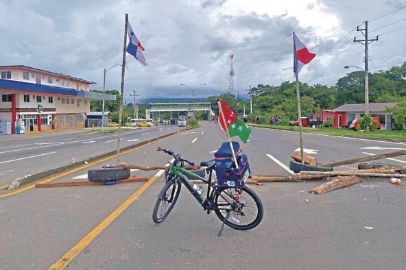 Manifestantes en Chiriquí anunciaron que la apertura de las vías principales fue una decisión en consenso con los transportistas. Manifestantes en Chiriquí anunciaron que la apertura de las vías principales fue una decisión en consenso con los transportistas.