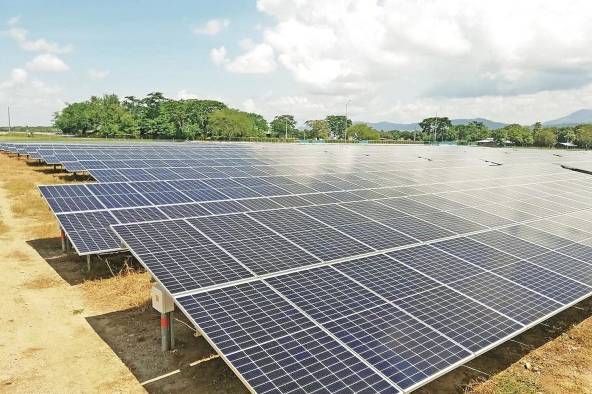 El pilar de Erco Energía es ofrecer un servicio increíble, ofrecen la mejor atención al cliente. El pilar de Erco Energía es ofrecer un servicio increíble, ofrecen la mejor atención al cliente.