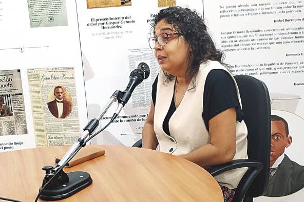 Emilia Martínez, vocera de los pacientes con enfermedades críticas, crónicas y degenerativas Emilia Martínez, vocera de los pacientes con enfermedades críticas, crónicas y degenerativas