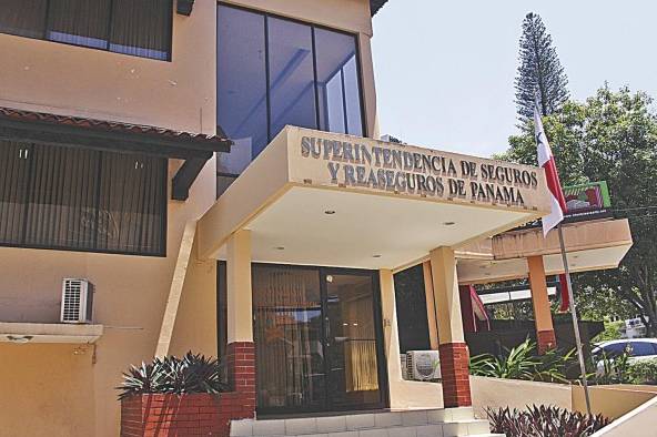 Superintendencia de Seguros y Reaseguros de Panamá (SSRP) Superintendencia de Seguros y Reaseguros de Panamá (SSRP)