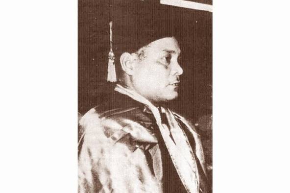 Rómulo Escobar Bethancourt como rector de la Universidad de Panamá. Rómulo Escobar Bethancourt como rector de la Universidad de Panamá.