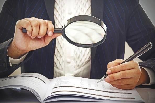 Transparencia y discrecionalidad en los planes de gobierno Transparencia y discrecionalidad en los planes de gobierno