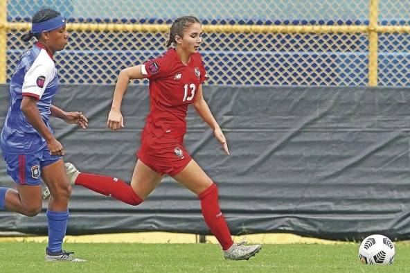 Adriana García jugó contra la Selección de Belice, el pasado 2 de febrero. Adriana García jugó contra la Selección de Belice, el pasado 2 de febrero.