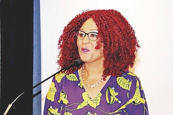 Melida A. Harris-Barrow, fundadora y presidenta de la Cámara de Comercio Global de la Sexta Región. Melida A. Harris-Barrow, fundadora y presidenta de la Cámara de Comercio Global de la Sexta Región.