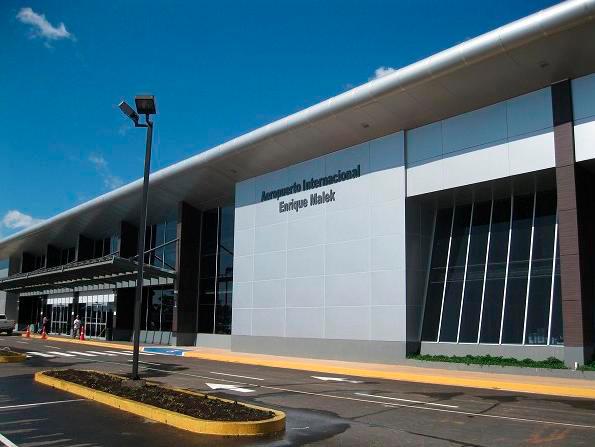 Fachada del Aeropuerto Internacional Enrique Malek. Fachada del Aeropuerto Internacional Enrique Malek.