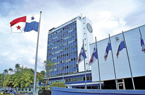 La propuesta busca crear crea el distrito especial de Bastimento, segregado del distrito de Bocas del Toro. La propuesta busca crear crea el distrito especial de Bastimento, segregado del distrito de Bocas del Toro.