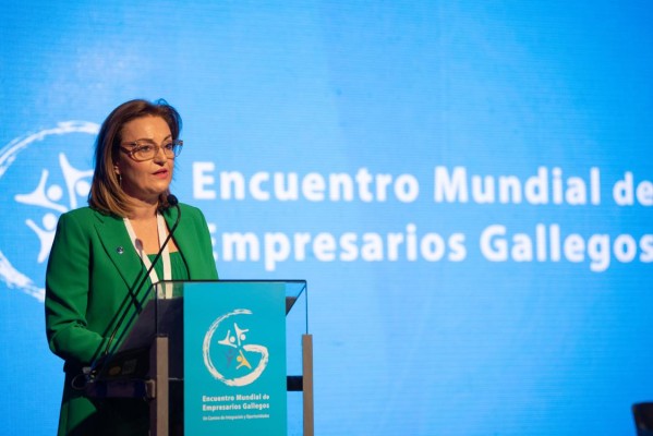 La consejera de Empleo e Igualdad de la Junta de Galicia Elena Rivo López, durante el Encuentro Mundial de los Empresarios Gallegos en Montevideo (Uruguay). La consejera de Empleo e Igualdad de la Junta de Galicia Elena Rivo López, durante el Encuentro Mundial de los Empresarios Gallegos en Montevideo (Uruguay).