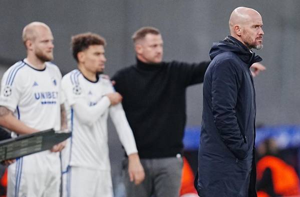 Erik ten Hag cumple su segunda temporada frente al Manchester United. Erik ten Hag cumple su segunda temporada frente al Manchester United.
