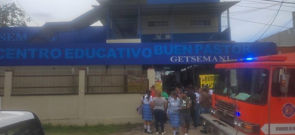 Los primeros reportes de este caso se recibieron antes de las 10:00 a.m. Los primeros reportes de este caso se recibieron antes de las 10:00 a.m.