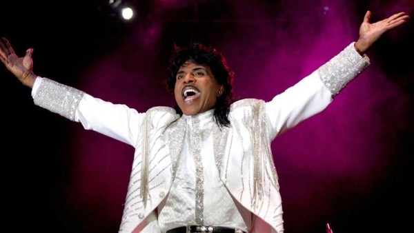 Little Richard se retiró de la música a los 80 años por problemas de salud. Little Richard se retiró de la música a los 80 años por problemas de salud.