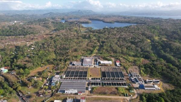 Vista aérea de la Planta Potabilizadora de Chilibre. Vista aérea de la Planta Potabilizadora de Chilibre.
