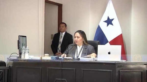 La audiencia es presidida por la jueza segunda Liquidadora de Causas Penales, Baloisa Marquínez. La audiencia es presidida por la jueza segunda Liquidadora de Causas Penales, Baloisa Marquínez.