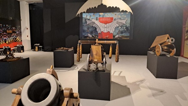 Una de las salas de exhibición alberga reconstrucciones de algunas de las máquinas inventadas Una de las salas de exhibición alberga reconstrucciones de algunas de las máquinas inventadas