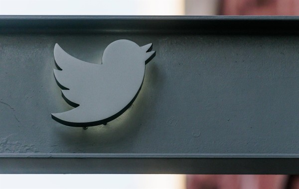 Twitter es una de las redes sociales más antiguas, nació en 2006. Twitter es una de las redes sociales más antiguas, nació en 2006.