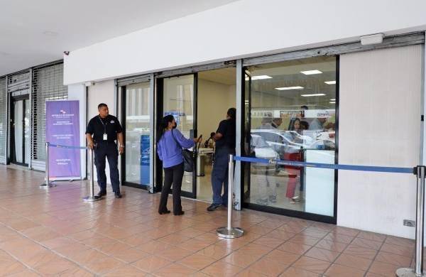 El procedimiento de solicitud de justificación de excepcionalidad del uso de equipos fiscales y del Sistema de Facturación Electrónica de Panamá deberá ser presentado ante la DIG. El procedimiento de solicitud de justificación de excepcionalidad del uso de equipos fiscales y del Sistema de Facturación Electrónica de Panamá deberá ser presentado ante la DIG.