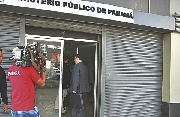 Fachada del Ministerio Público en vía España Fachada del Ministerio Público en vía España