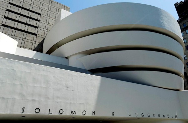 Vista exterior del Museo Guggenheim en Nueva York. Vista exterior del Museo Guggenheim en Nueva York.