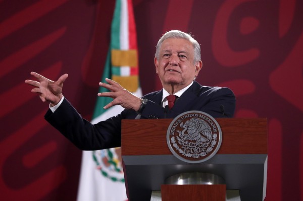 El presidente de México, Andrés Manuel López Obrador, habla durante una rueda de prensa en el Palacio Nacional, en Ciudad de México El presidente de México, Andrés Manuel López Obrador, habla durante una rueda de prensa en el Palacio Nacional, en Ciudad de México