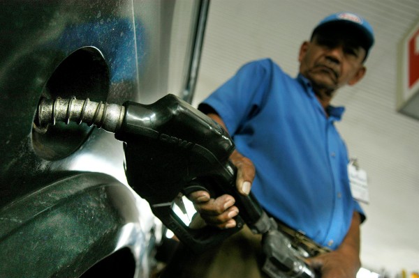 El precio del galón de la gasolina de 95 octanos será de $4.47. El precio del galón de la gasolina de 95 octanos será de $4.47.