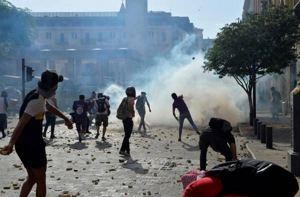 Desde octubre de 2019 el país árabe vive protestas por la grave situación económica y contra la corrupción. Desde octubre de 2019 el país árabe vive protestas por la grave situación económica y contra la corrupción.