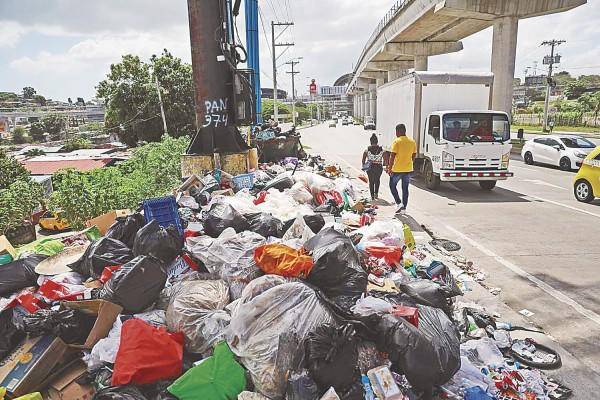 La disposición de los desechos en Panamá prevalece como un problema sin resolver. La disposición de los desechos en Panamá prevalece como un problema sin resolver.