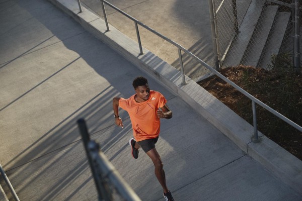 Noah Lyles, actual campeón mundial de los 200 metros masculino. Noah Lyles, actual campeón mundial de los 200 metros masculino.
