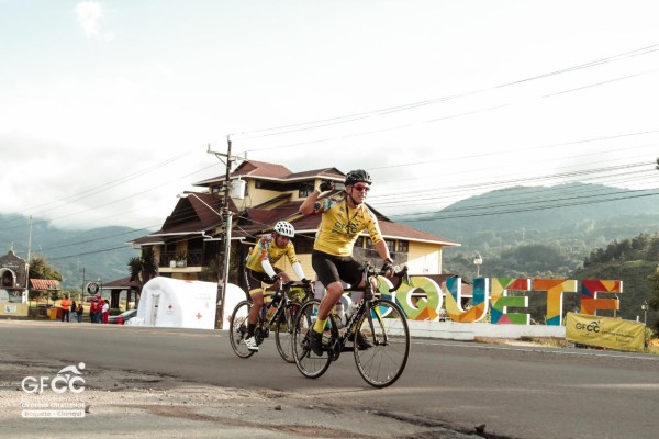 El Gran Fondo Cycling Challenge se realizó en Boquete con la presencia de 500 ciclistas entre nacionales e internacionales El Gran Fondo Cycling Challenge se realizó en Boquete con la presencia de 500 ciclistas entre nacionales e internacionales