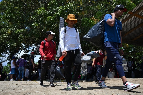 Unos 2,500 caminantes sin visa para entrar a EE.UU. pasan diariamente por Acandí. Unos 2,500 caminantes sin visa para entrar a EE.UU. pasan diariamente por Acandí.