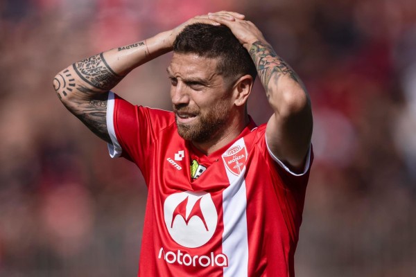 El futbolista argentino, Alejandro 'Papu' Gómez. El futbolista argentino, Alejandro 'Papu' Gómez.