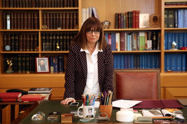 La nueva presidente del parlamento, Katerina Sakellaropoulou. La nueva presidente del parlamento, Katerina Sakellaropoulou.