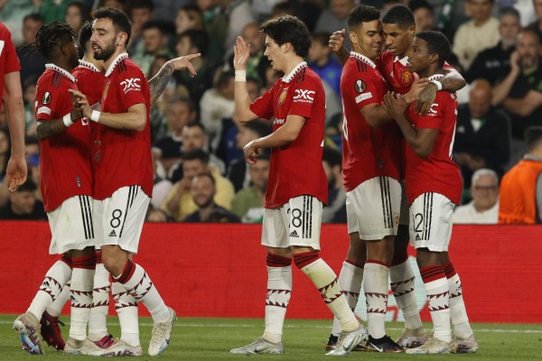 Los jugadores del Manchester United celebran el gol marcador Marcus Rashford al Real Betis. Los jugadores del Manchester United celebran el gol marcador Marcus Rashford al Real Betis.