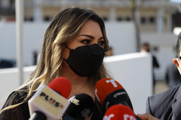 La resolución, que extiende la suspención de trámites, lleva la firma de la ministra de Trabajo y Desarrollo Laboral, Doris Zapata Acevedo. La resolución, que extiende la suspención de trámites, lleva la firma de la ministra de Trabajo y Desarrollo Laboral, Doris Zapata Acevedo.