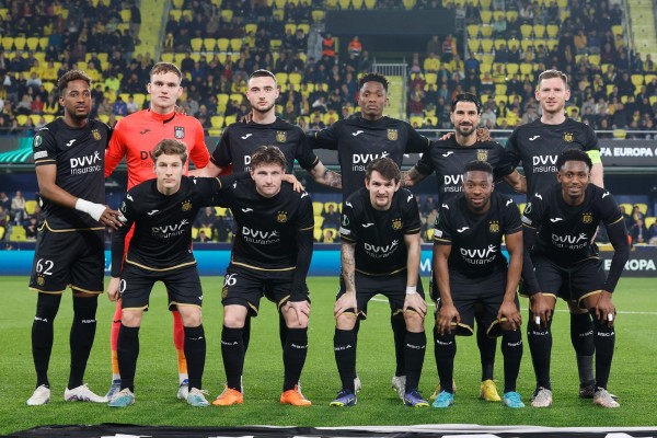 Michael Amir Murillo (1° superior de izq. a der.) fue titular en el encuentro ante el Villarreal. Michael Amir Murillo (1° superior de izq. a der.) fue titular en el encuentro ante el Villarreal.