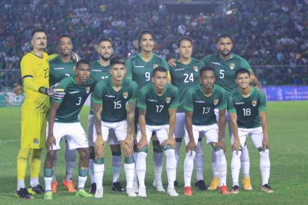 Jugadores de la selección de fútbol de Bolivia, en una fotografía de archivo. Jugadores de la selección de fútbol de Bolivia, en una fotografía de archivo.