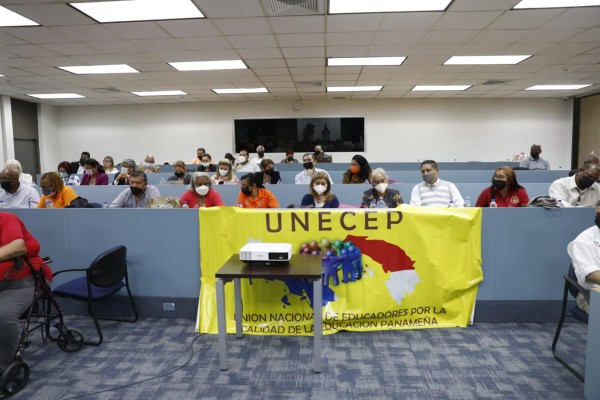 La Unión Nacional de Educadores por la Calidad de la Educación (Unecep), participó en la reunión en el Medua. La Unión Nacional de Educadores por la Calidad de la Educación (Unecep), participó en la reunión en el Medua.