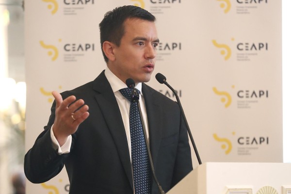 El presidente electo de Ecuador, Daniel Noboa, durante su intervención en la reunión mantenida con miembros del Consejo Empresarial Alianza por Iberoamérica (CEAPI) en Madrid. El presidente electo de Ecuador, Daniel Noboa, durante su intervención en la reunión mantenida con miembros del Consejo Empresarial Alianza por Iberoamérica (CEAPI) en Madrid.