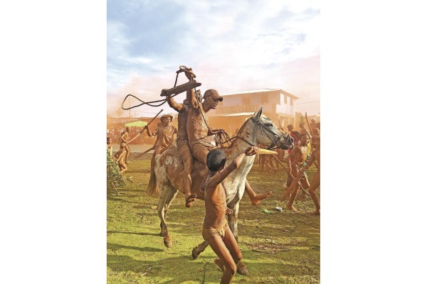 Los indios se enfrentan a los españoles varias veces. Los indios se enfrentan a los españoles varias veces.