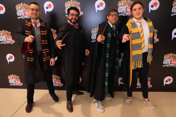 Imágenes de lo vivido durante el primer día del evento. Imágenes de lo vivido durante el primer día del evento.